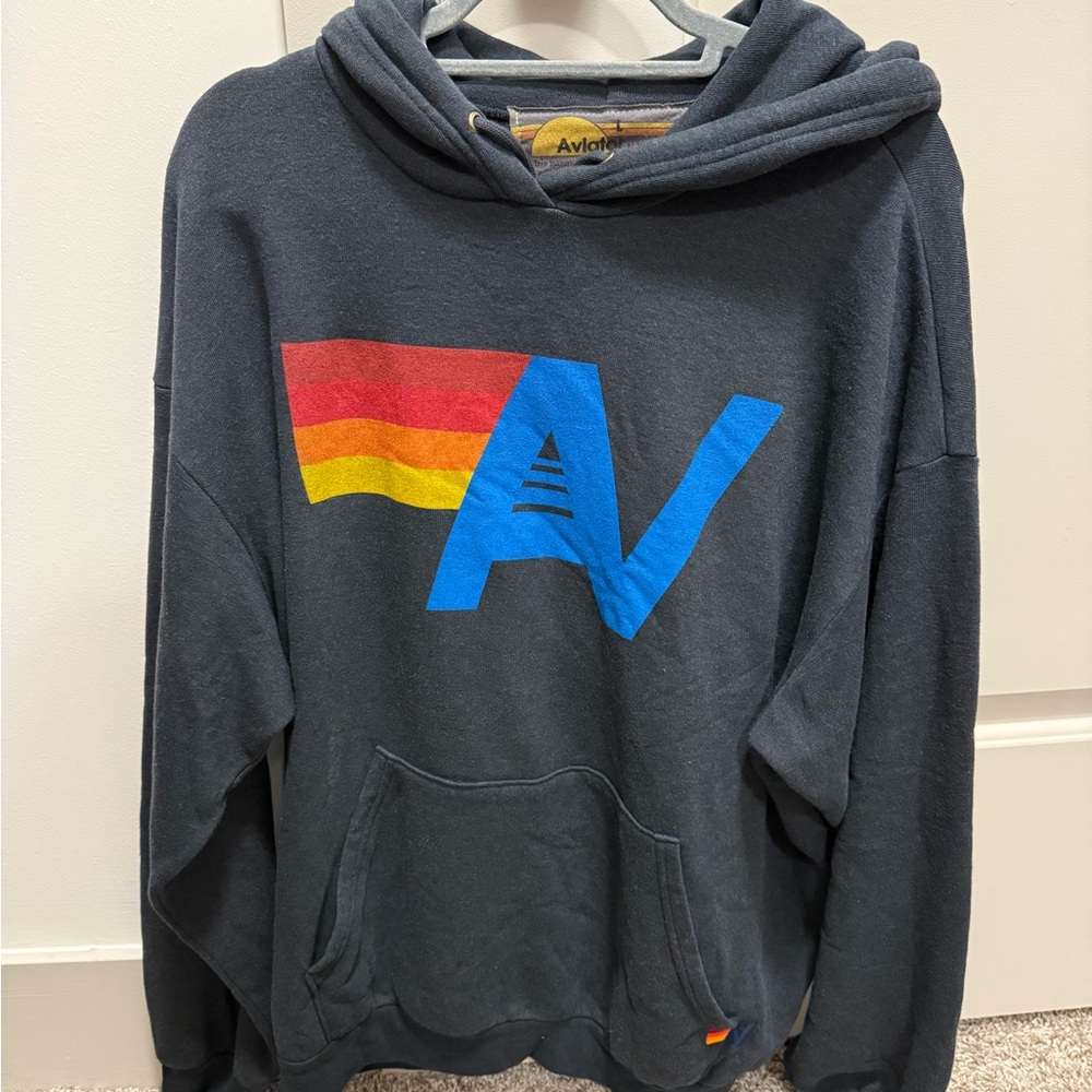 Aviator Nation Large Grey Logo Hoodie. ⚡️🖤